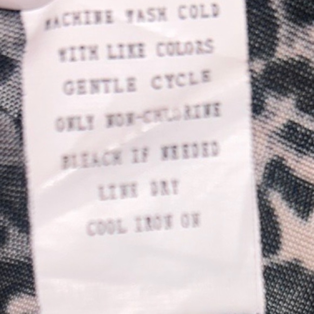 Leopard Print V-Neck Dress with Metallic Bling Size Medium by Lady Noiz - Picture 10 of 10
